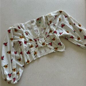 NWT farm Rio mixed cross stitch flowers embroidered off white crop top